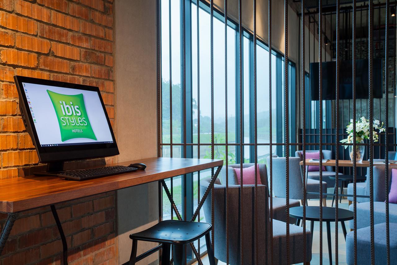 Hotel Ibis Styles Kota Kinabalu Inanam Zewnętrze zdjęcie