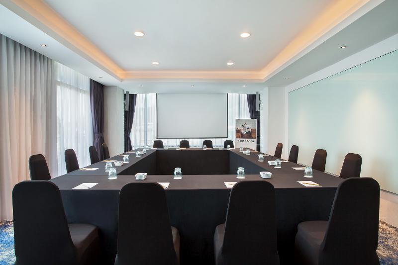 Hotel Ibis Styles Kota Kinabalu Inanam Zewnętrze zdjęcie